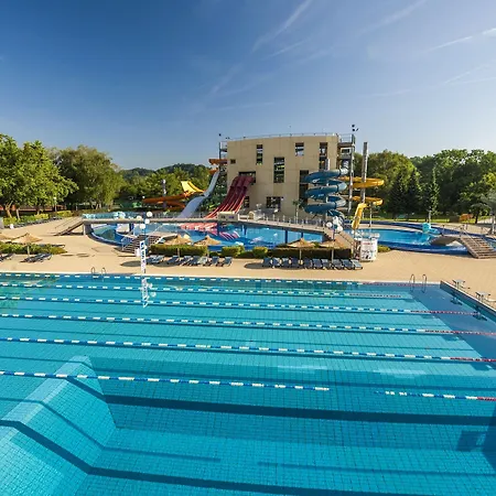 Grand Primus - Terme - Sava & 4* 프루이