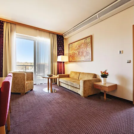 Grand Primus - Terme - Sava & 호텔