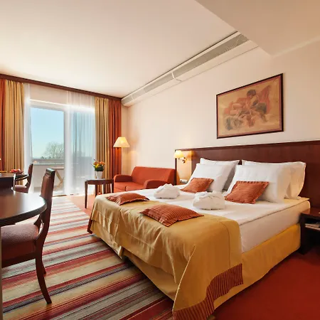 Grand Primus - Terme - Sava & 호텔