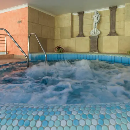 호텔 Grand Primus - Terme - Sava & 4*