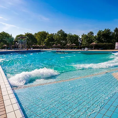 Grand Primus - Terme - Sava & 4* 프루이