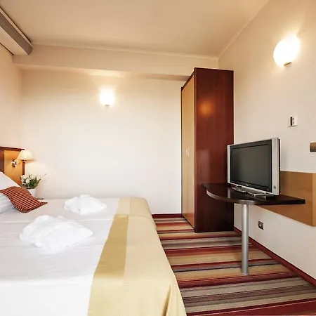 Grand Primus - Terme - Sava & ホテル