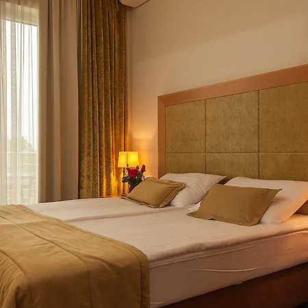 Grand Primus - Terme - Sava & 호텔 4*